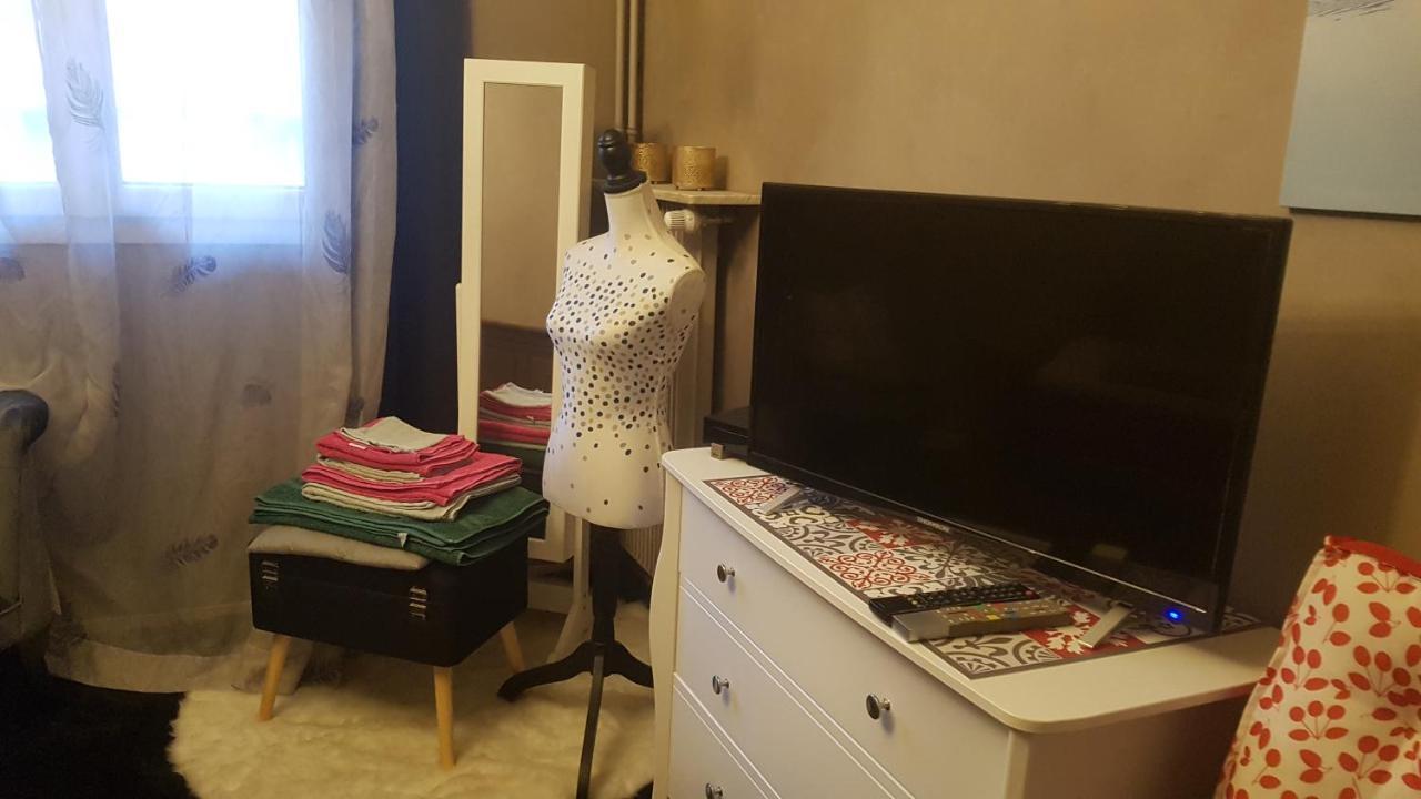Appartement F3 Besancon Bagian luar foto